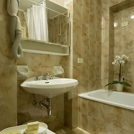 酒店 Concordia Parc 科尔蒂纳丹佩佐