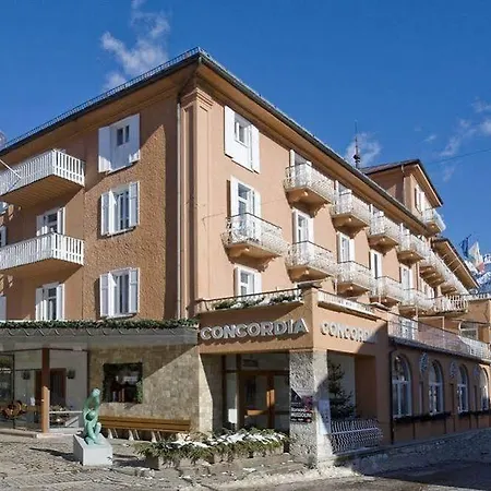 Concordia Parc 酒店 科尔蒂纳丹佩佐