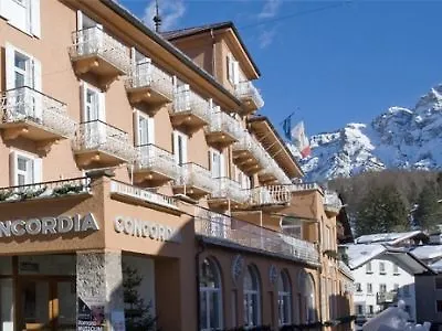 Concordia Parc 科尔蒂纳丹佩佐